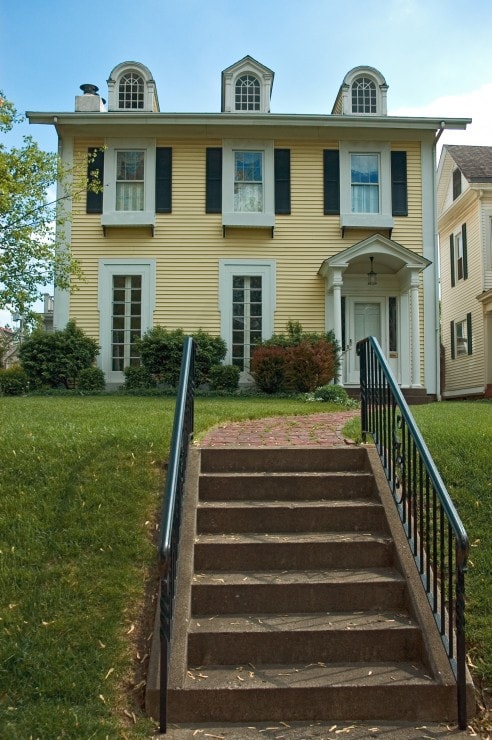 colonial revival home